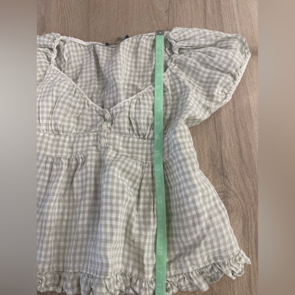 Brandy Melville Blair Top Sage Green White Gingham Puff women’s 100% Linen OS - Picture 2 of 9
